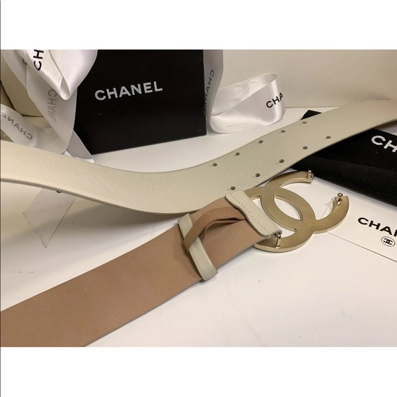 CHANEL 08P RARE ⭐️ Leather Belt Cream Off White Ivory Gold CC Huge Y2K Big Logo - Picture 7 of 16